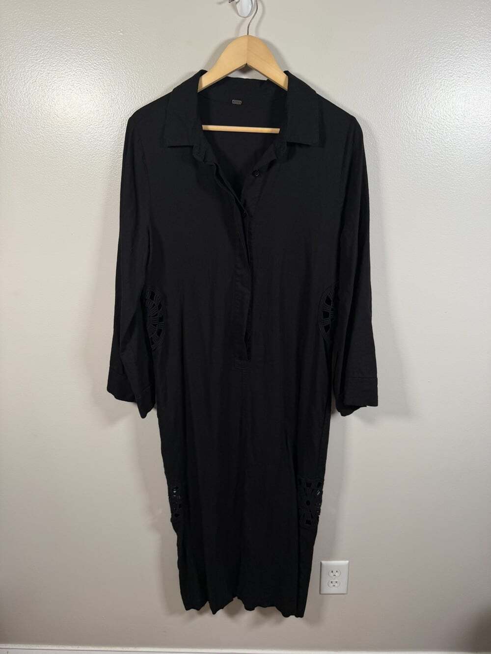 Young Fabulous Broke YFB Linen Blend Crochet Shirt Dress Large Cover-Up Black